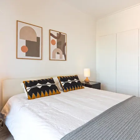 Baywiew 2bedroom *
