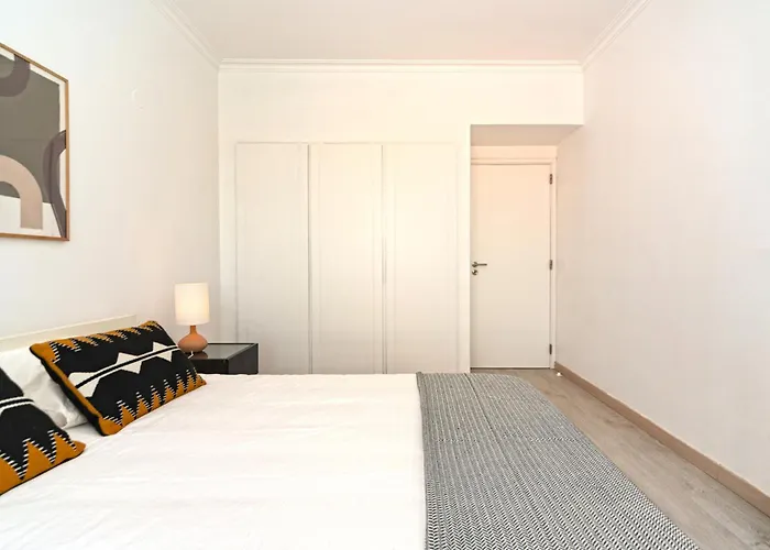 Baywiew 2bedroom *